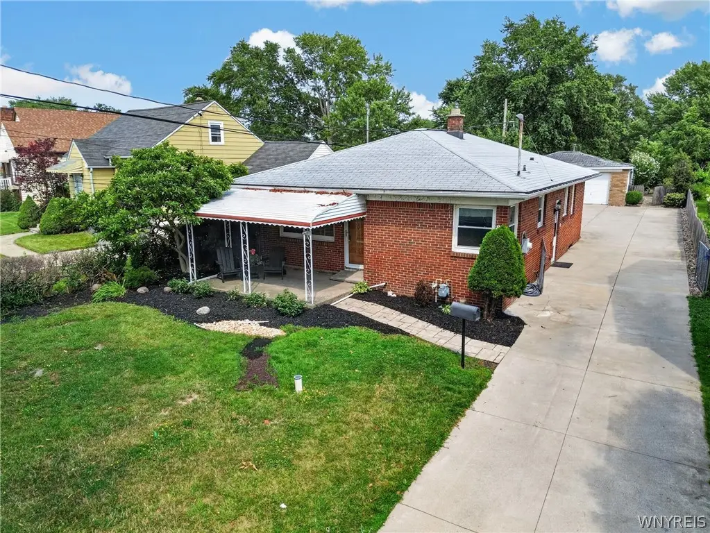 861 Beach Road, Buffalo, NY 14225 - #1