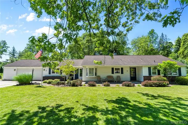 50 Maple Drive, Bowmansville, NY 14026
