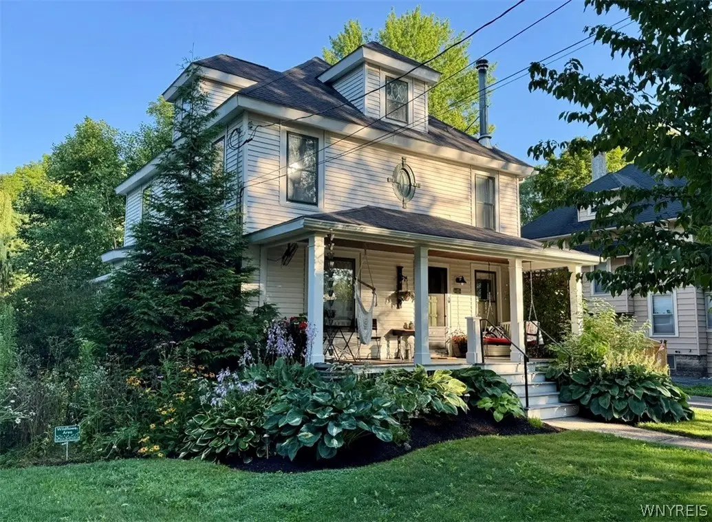 207 Birch Street, Liverpool, NY 13088 - #1