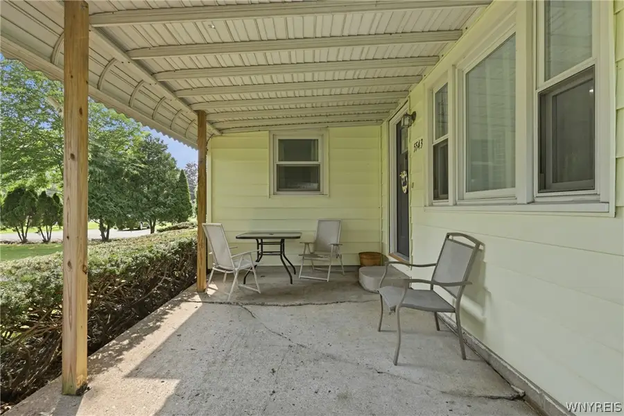 5543 Mapleton Road, Lockport, NY 14094 - #3