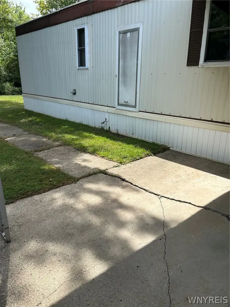 1101 Creekside Drive, Derby, NY 14047 - #3