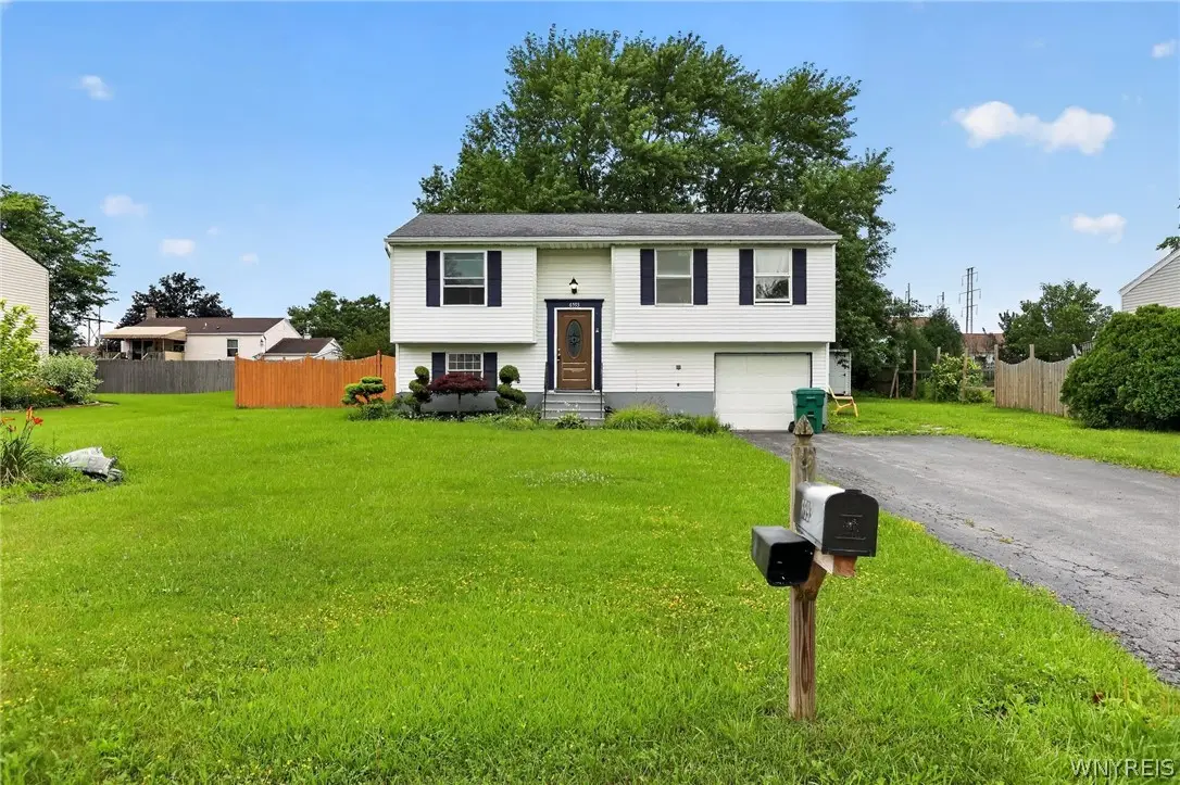 6593 Parkwood Drive, Lockport, NY 14094 - #1