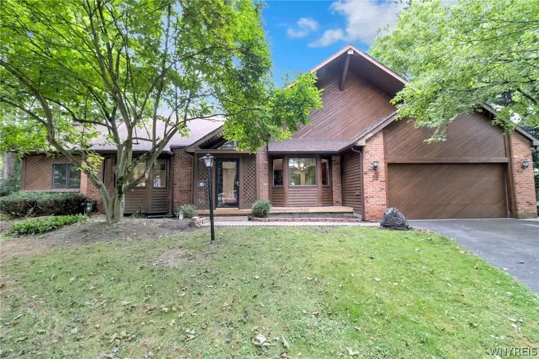 35 High Court, Amherst, NY 14226 - #1