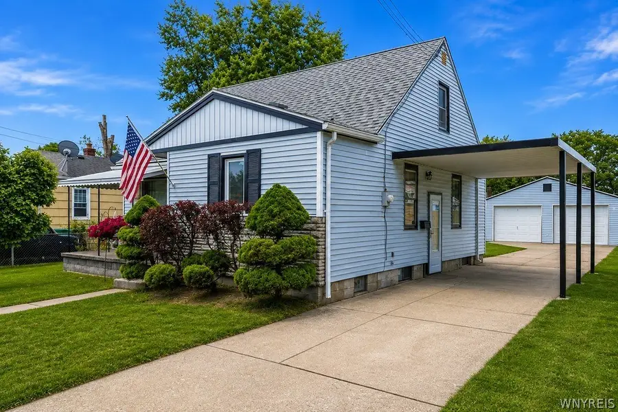 554 79th Street, Niagara Falls, NY 14304 - #3