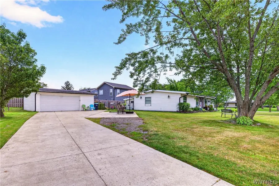 1563 Broadway, Grand Island, NY 14072 - #3