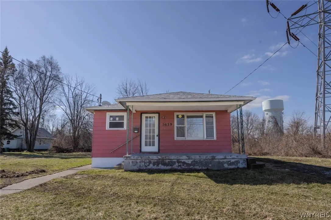 5629 Girard Avenue, Niagara Falls, NY 14304 - #1