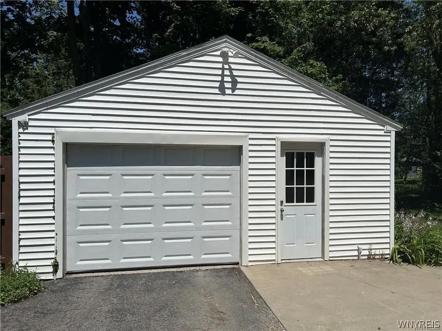 22 Henderson Place, Hamburg, NY 14075 - #3