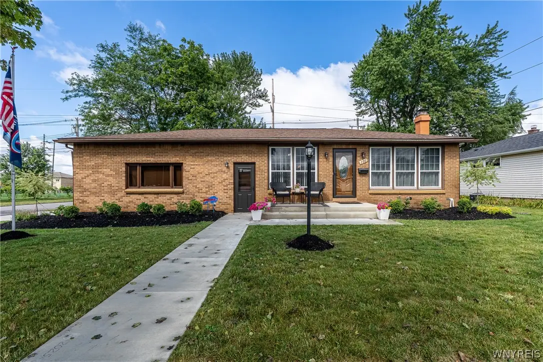 200 Lou Ann Dr, Depew, NY 14043 - #1