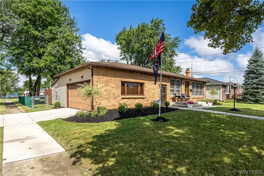 200 Lou Ann Dr, Depew, NY 14043 - #2