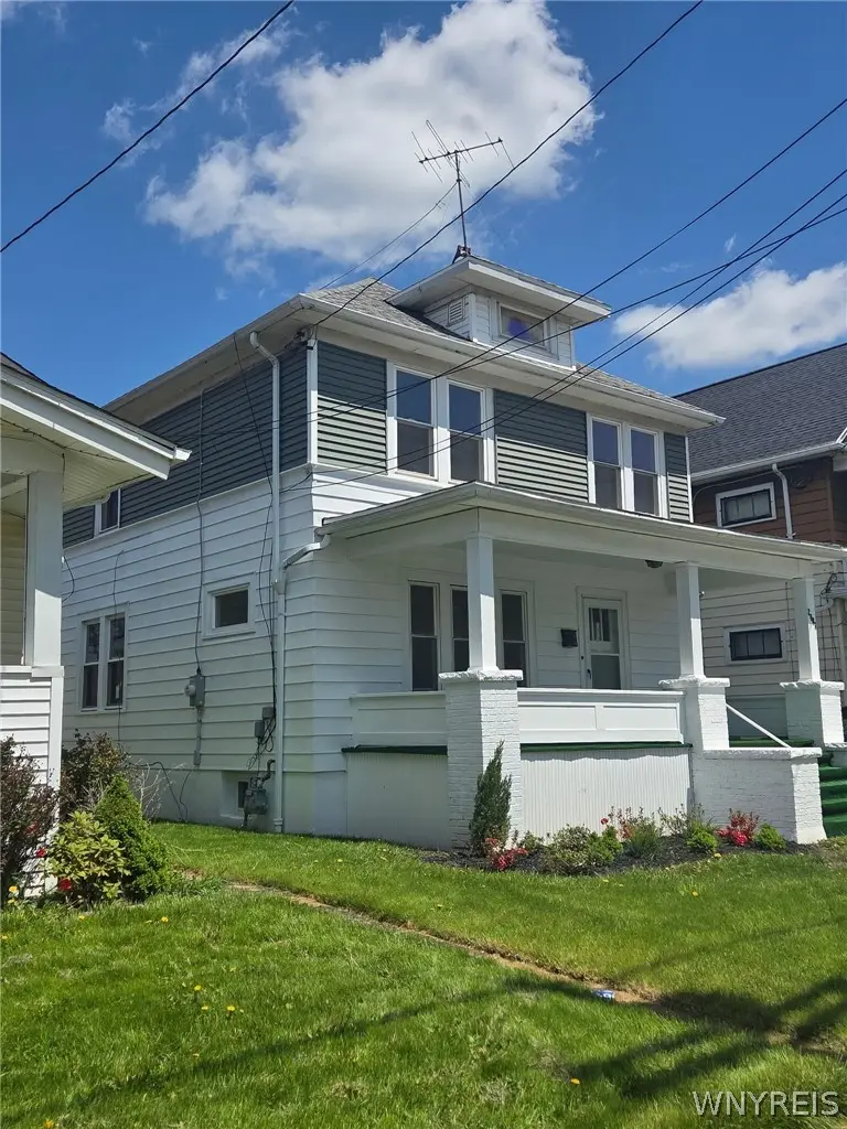 2486 Pierce Avenue, Niagara Falls, NY 14301 - #2