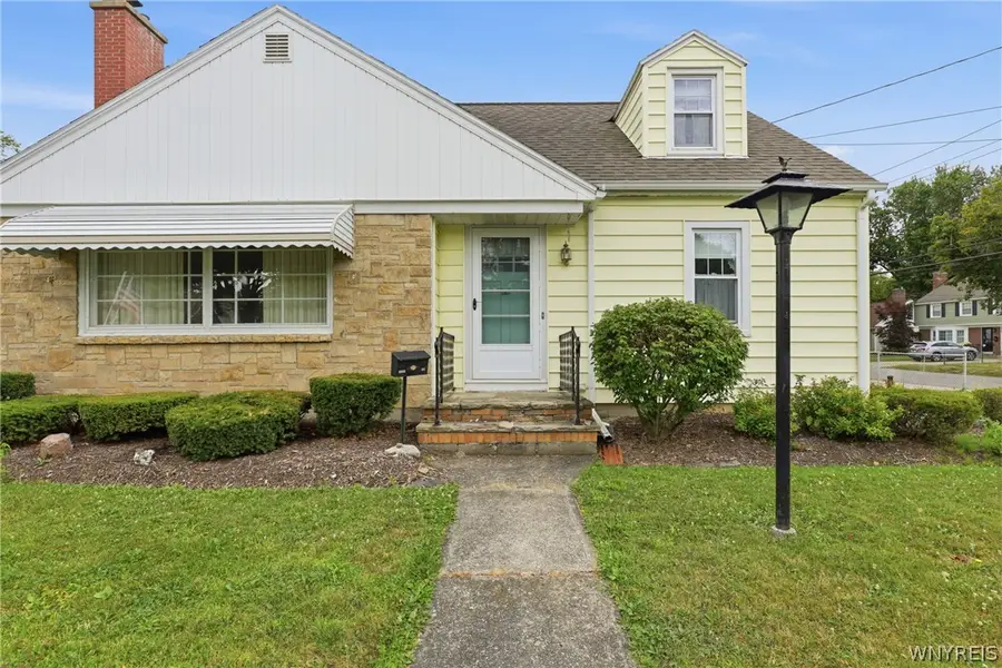 251 E Prospect Avenue, Hamburg, NY 14075 - #2