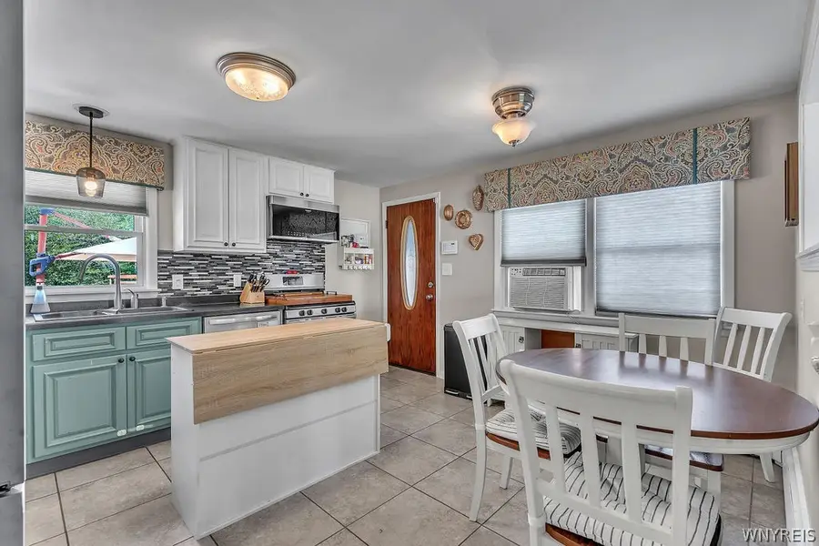 60 Park Avenue, Depew, NY 14043 - #2