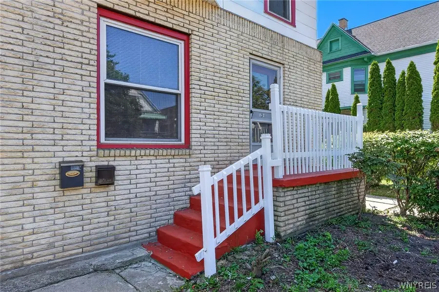 509 Woodlawn Avenue, Buffalo, NY 14208 - #3
