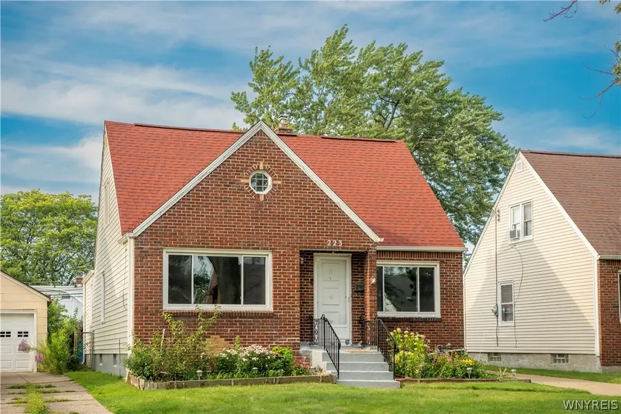 223 Renwood Avenue, Buffalo, NY 14217 - #3