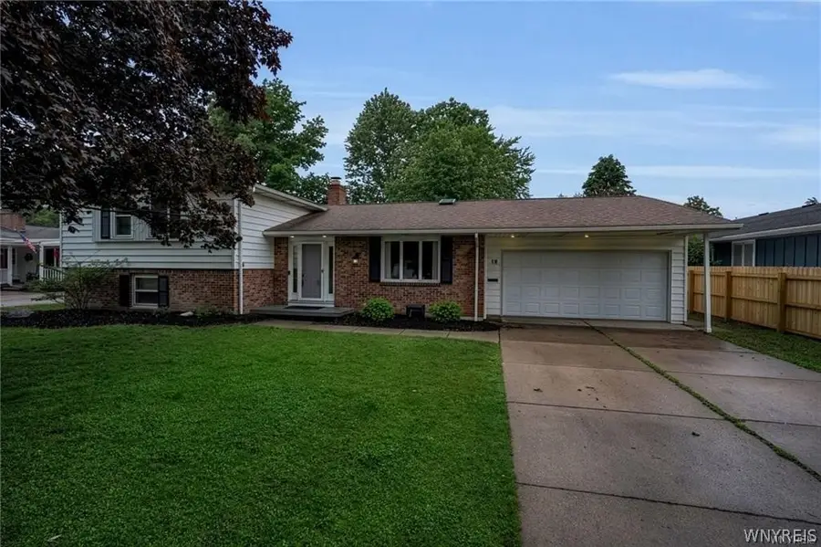38 Sandhurst Lane, Buffalo, NY 14221 - #2