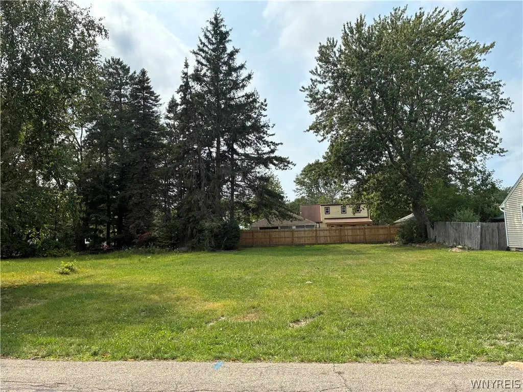 5834 West Lane, Lake View, NY 14085 - #1