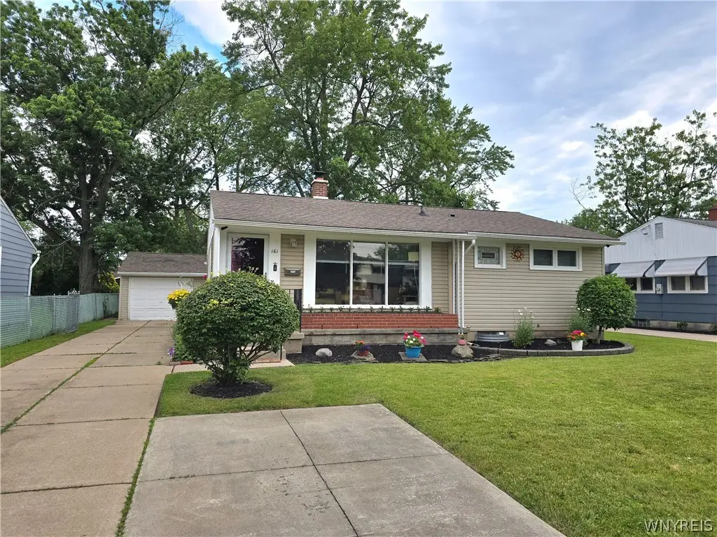 161 Longmeadow Rd, Amherst, NY 14226 - #1