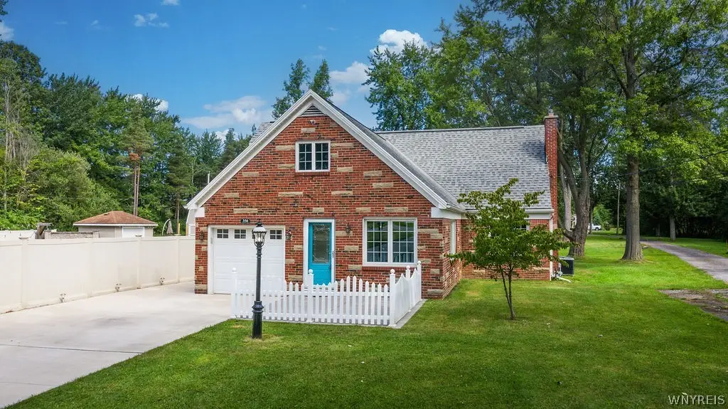 350 Tonawanda Creek Road, Buffalo, NY 14228 - #1