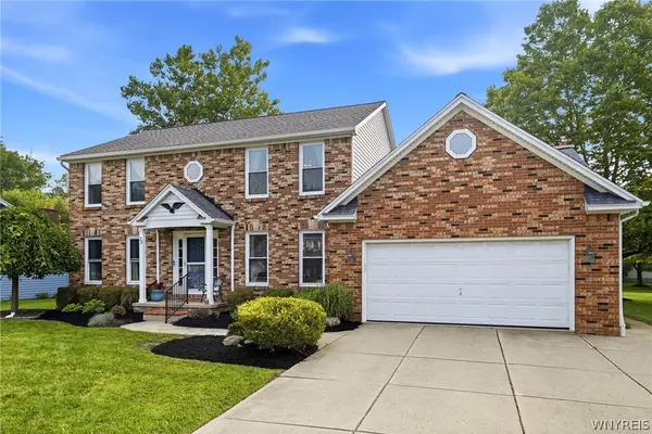 22 Waxwing Lane, Amherst, NY 14051