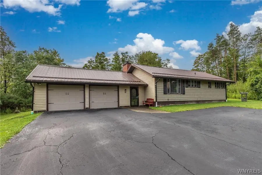 45 Mint Meadow Drive, East Aurora, NY 14052 - #2