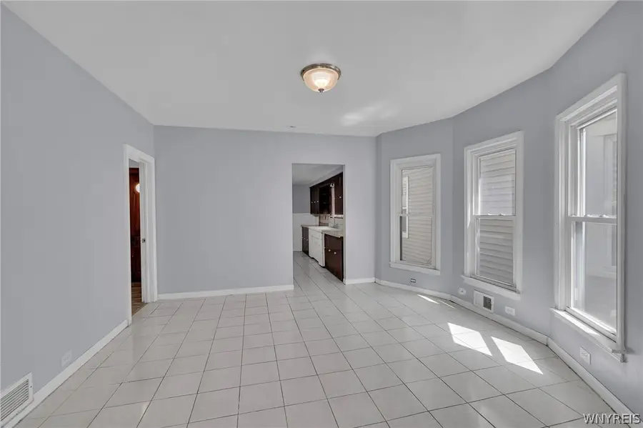 392 Marilla Street, Buffalo, NY 14220 - #2