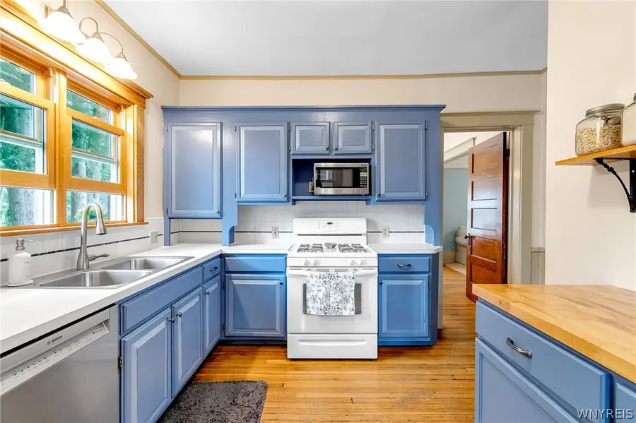165 Center Street, East Aurora, NY 14052 - #2