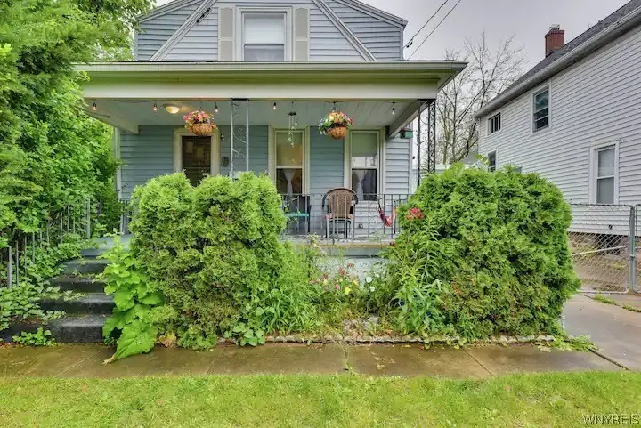 747 15th Street, Niagara Falls, NY 14301 - #2