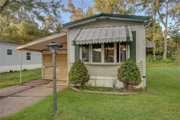 1005 Wish Circle, East Aurora, NY 14052