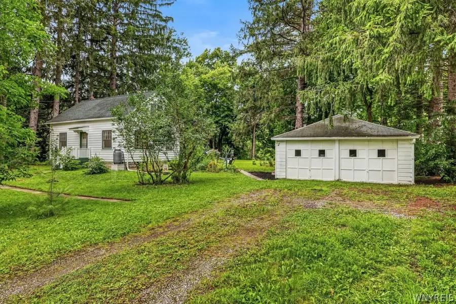 4218 Tonawanda Creek Road, East Amherst, NY 14051 - #2