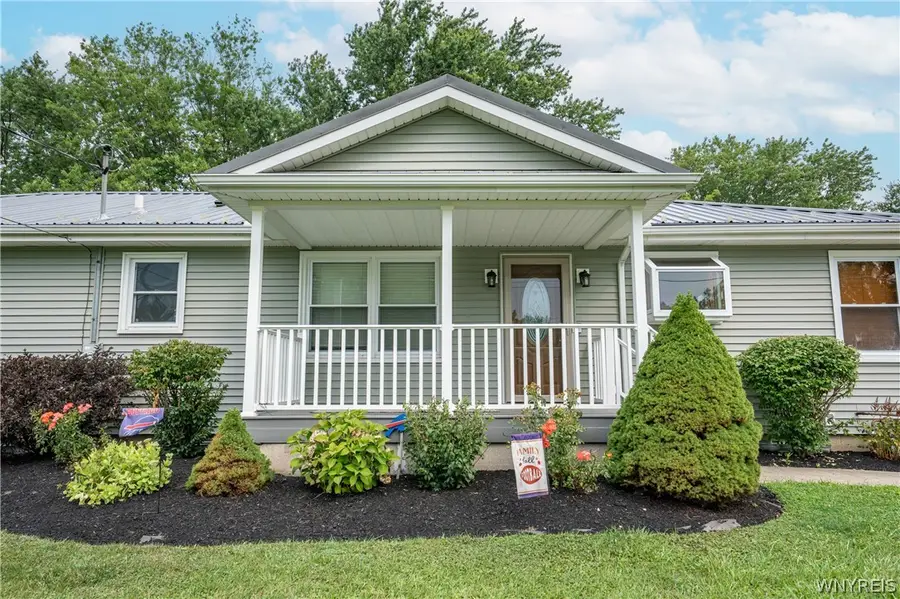 3206 Durham Road, Hamburg, NY 14075 - #2