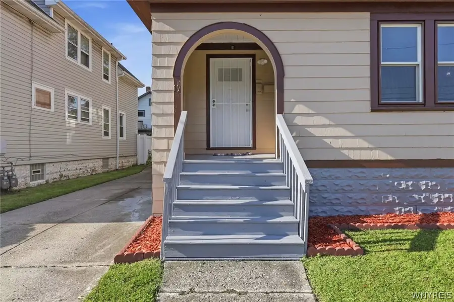 19 Martha Avenue, Buffalo, NY 14215 - #3