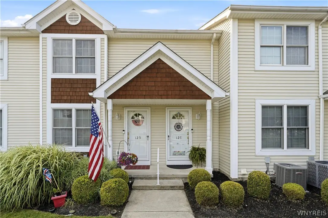 127 Olde Stone Lane, Lancaster, NY 14086 - #1