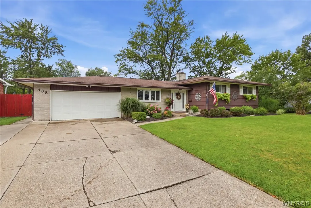 438 Brookwood Drive, Hamburg, NY 14075 - #1