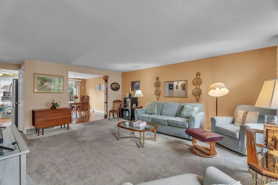 50 Hamlin Sq #D, Buffalo, NY 14221 - #3