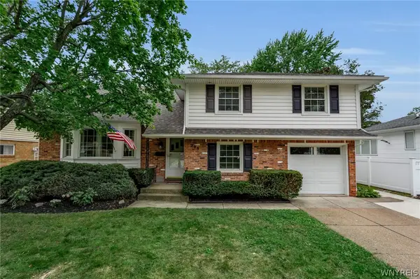 298 Donna Lea Boulevard, Buffalo, NY 14221