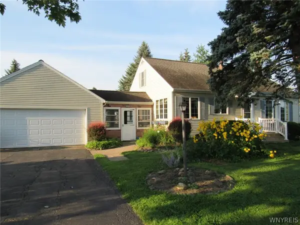 3996 Upper Mountain Road, Sanborn, NY 14132