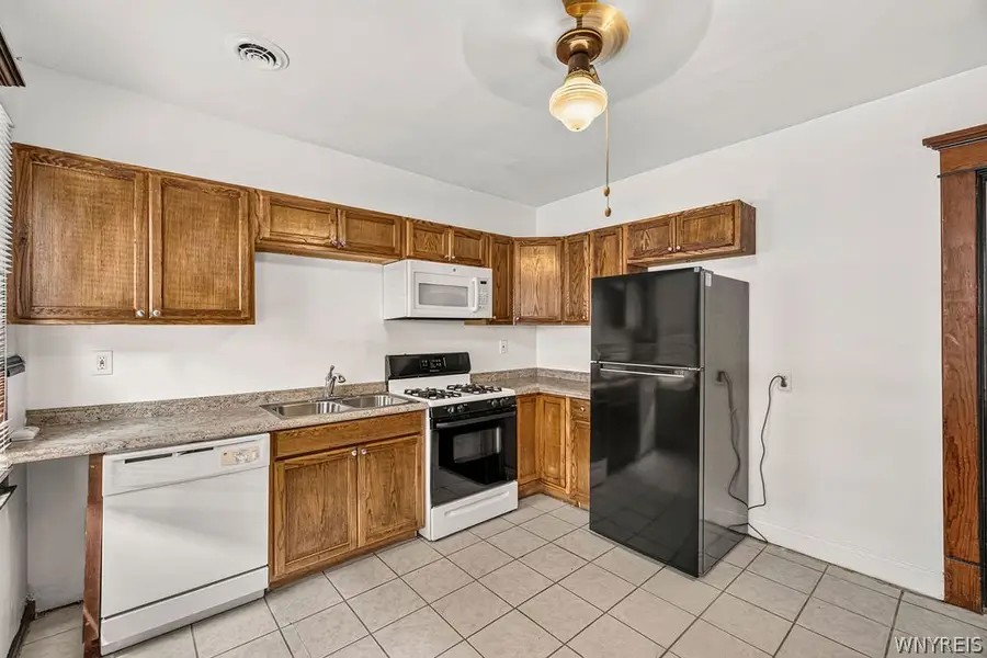 39 College Street, Buffalo, NY 14201 - #3