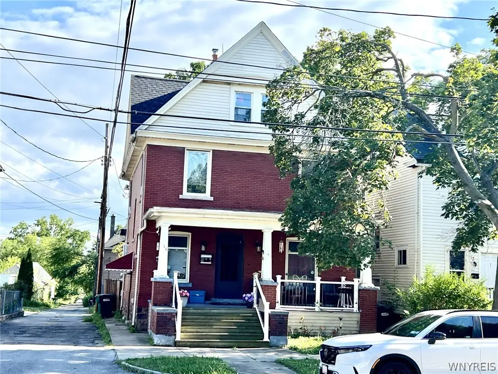 915 Ferry Avenue, Niagara Falls, NY 14301 - #1