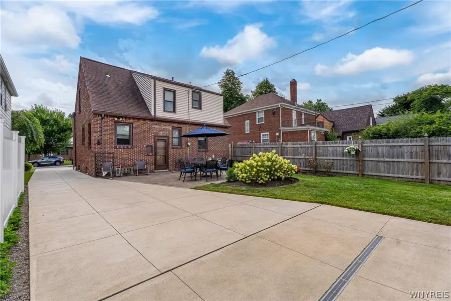 90 Hendricks Boulevard, Amherst, NY 14226 - #3