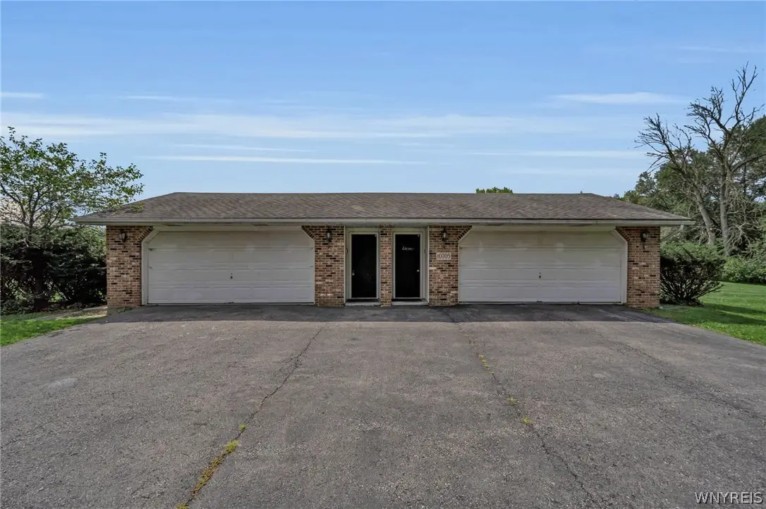 10705 Keller Road, Clarence, NY 14031 - #1