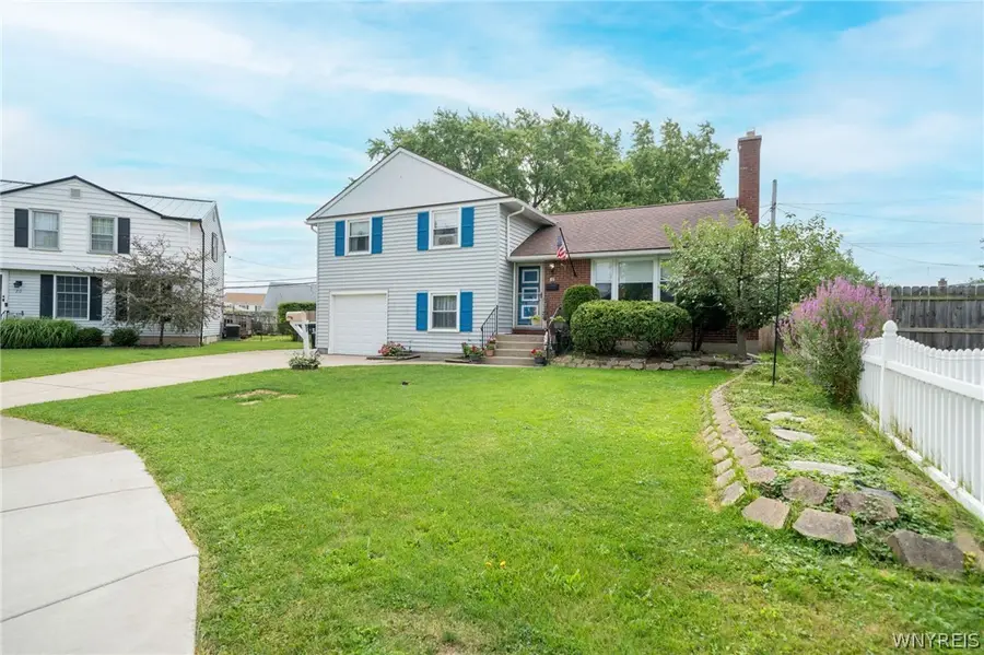16 Brookville Court, Tonawanda, NY 14150 - #2