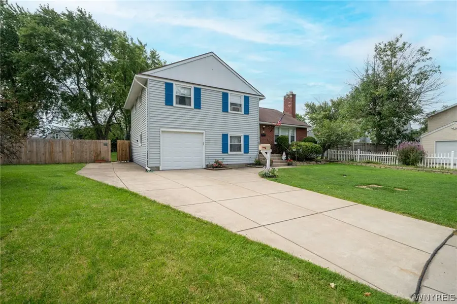 16 Brookville Court, Tonawanda, NY 14150 - #3
