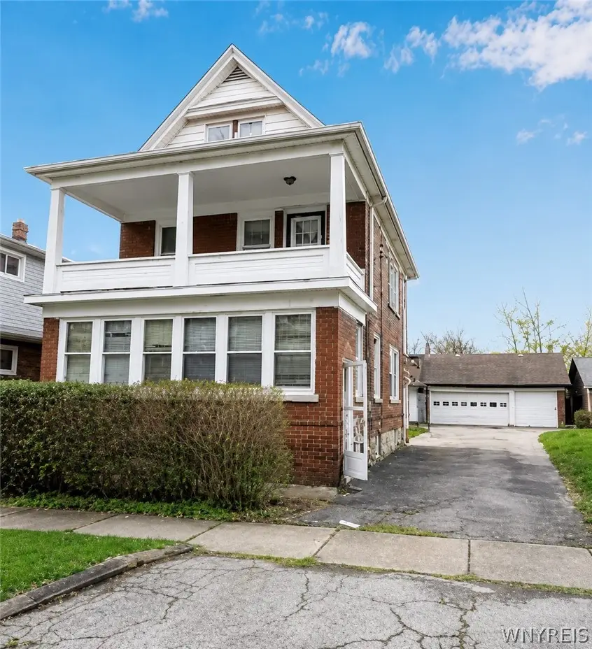 2217 Falls Street, Niagara Falls, NY 14303 - #1