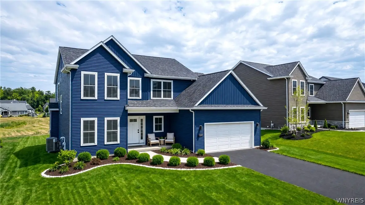 147 Sandywood Circle, Grand Island, NY 14072 - #1