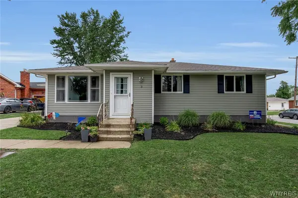 3 Liberty Avenue, Lancaster, NY 14086