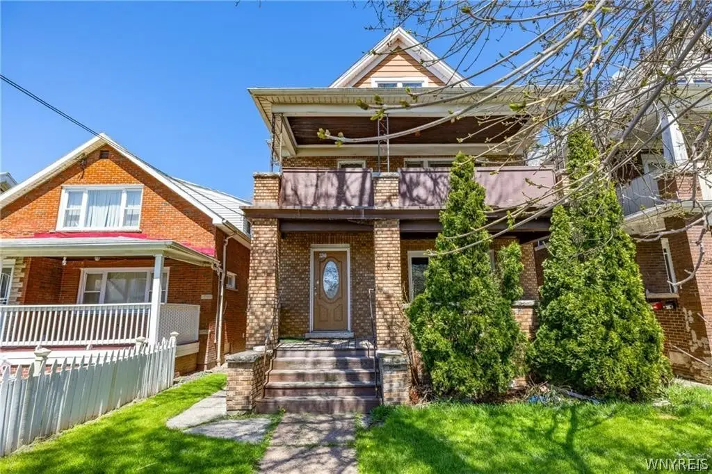 2240 La Salle Avenue, Niagara Falls, NY 14301 - #1