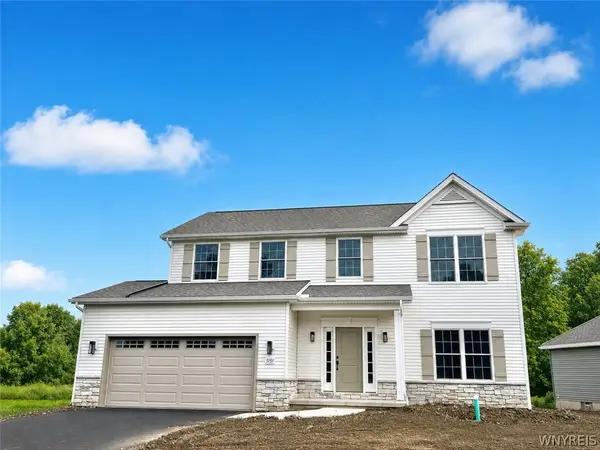 5151 Bridle Path Lane, Lewiston, NY 14092