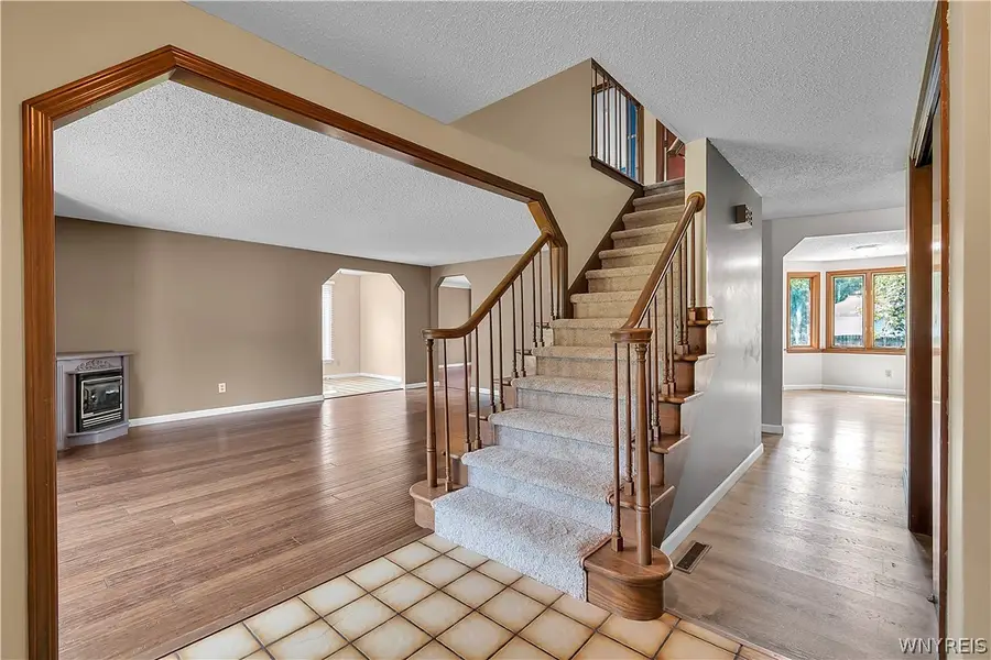 135 Plantation Court, East Amherst, NY 14051 - #3