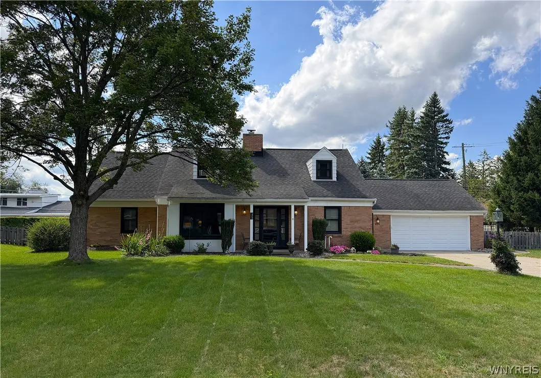 4262 W Susan Drive, Buffalo, NY 14221 - #1