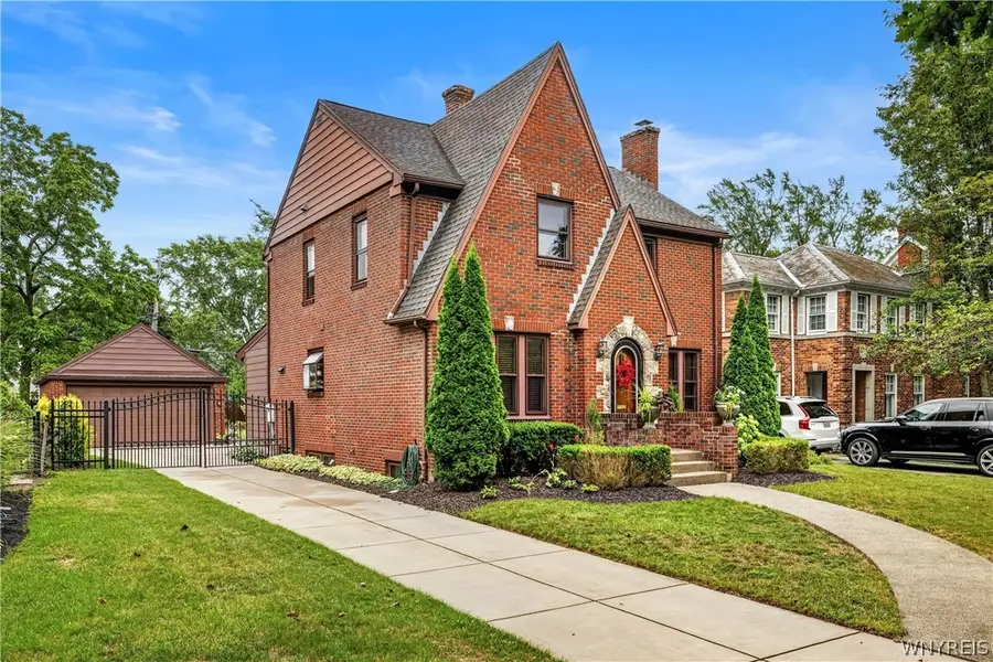 212 Brantwood Road, Buffalo, NY 14226 - #2
